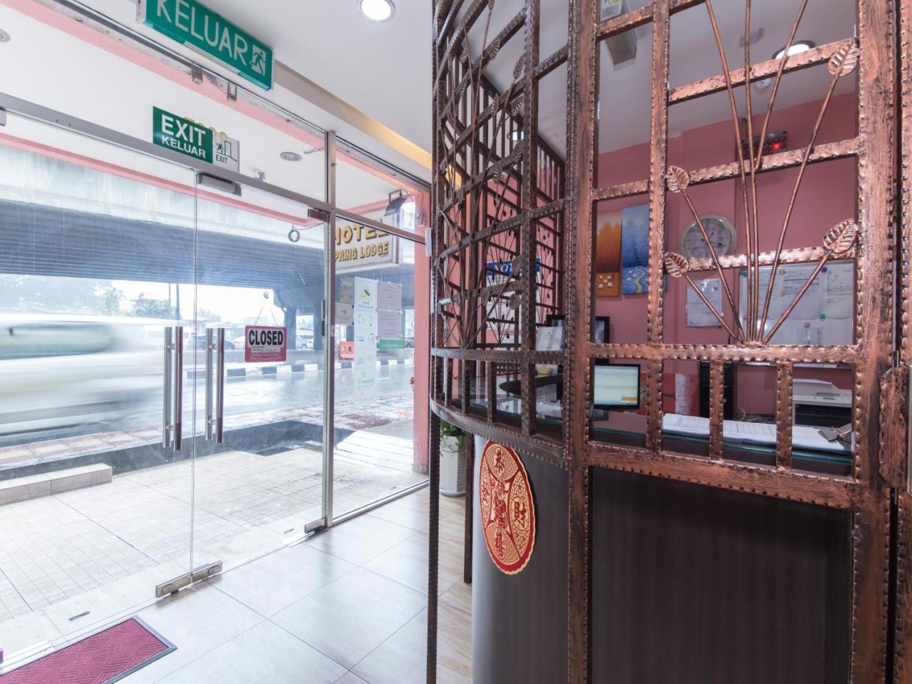 Oyo 172 Spring Hotel กัวลาลัมเปอร์ ภายนอก รูปภาพ